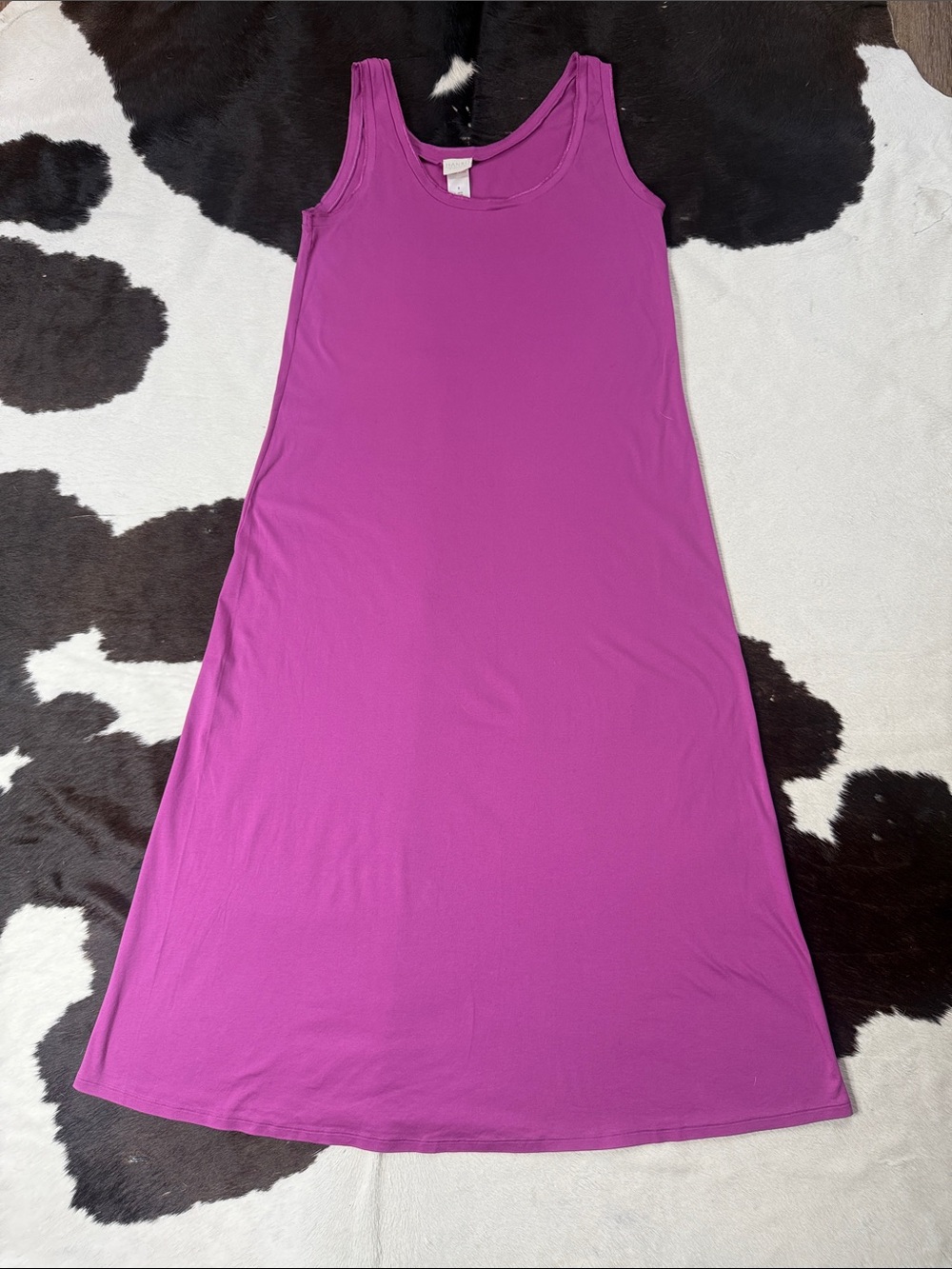 Hanro Sleeveless Maxi Chemise in Bright Magenta